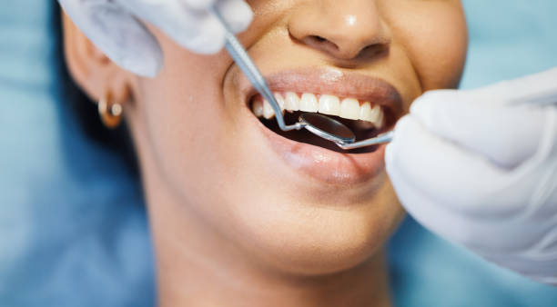 Best Dentist Open Late Near Me  in Flying Hills, PA